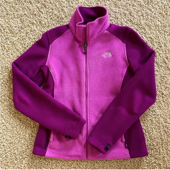 The North Face Jackets & Blazers - North Face Fleece Full Zip Medium